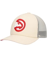 Mitchell & Ness Men's Cream Atlanta Hawks Trucker Adjustable Hat