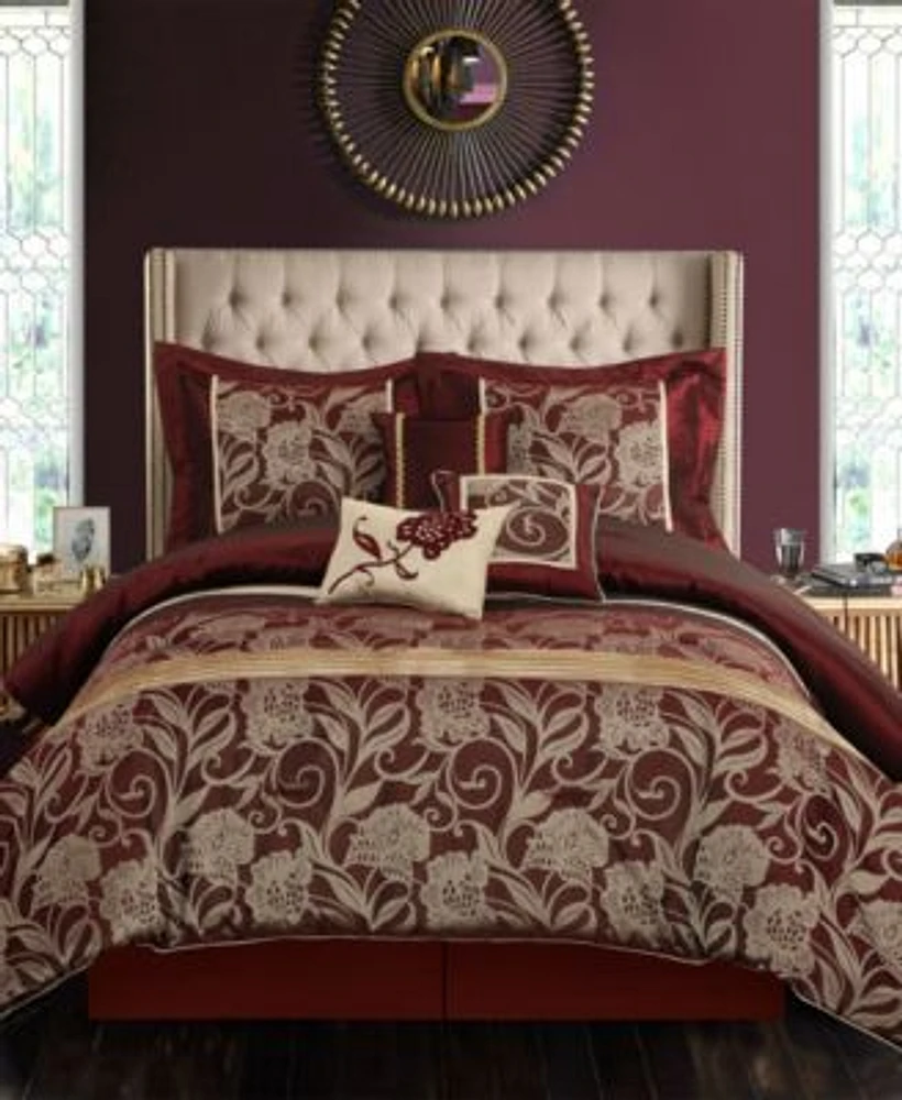 Stratford Park Mollybee Jacquard Comforter Sets