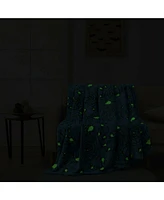 Kate Aurora Halloween Spooky Glow In The Dark Spider Webs Ultra Soft & Plush Oversized Throw Blanket