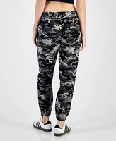 Tinseltown Juniors' Camo Jogger Pants