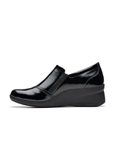 Clarks Women's Collection Suttyn Zip Shoes
