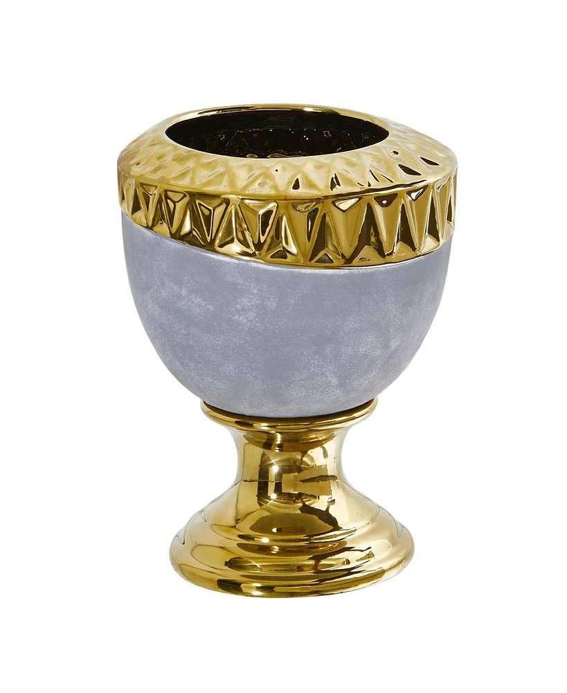 Slickblue Regal Stone Urn with Gold Accents Elegant Decorative Piece for Classic Elegance