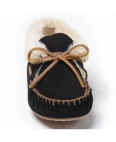 Minnetonka Women's Chrissy Suede Slipper Booties