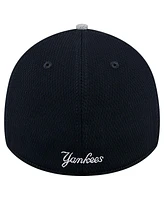 New Era Men's Gray/Navy New York Yankees Visor Trim 39THIRTY Flex Hat