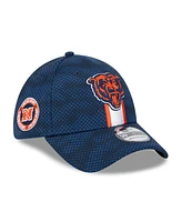 New Era Men's Navy Chicago Bears 2024 Sideline Primary Logo 39THIRTY Flex Hat