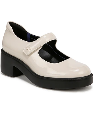 Naturalizer Amanda Mary Jane Platform Pumps