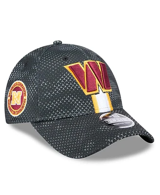 New Era Men's Black Washington Commanders 2024 Sideline 9FORTY Stretch-Snap Hat