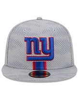 New Era Men's Gray York Giants 2024 Sideline 59FIFTY Fitted Hat