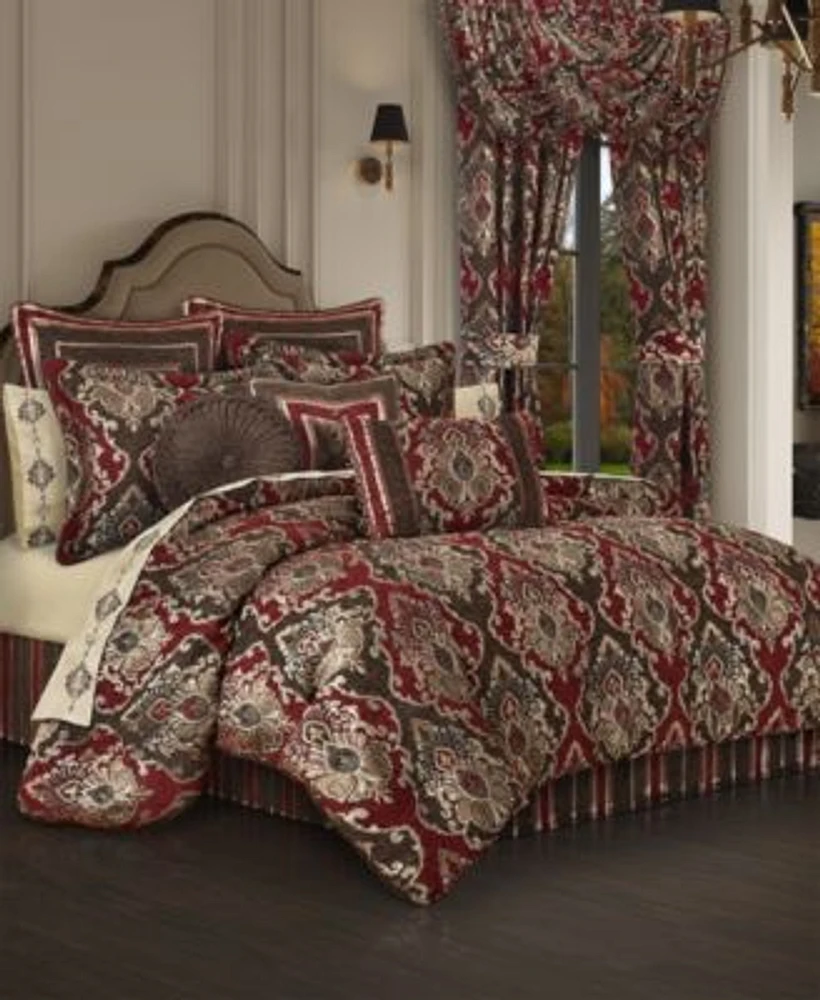 J Queen New York Cerino Comforter Sets