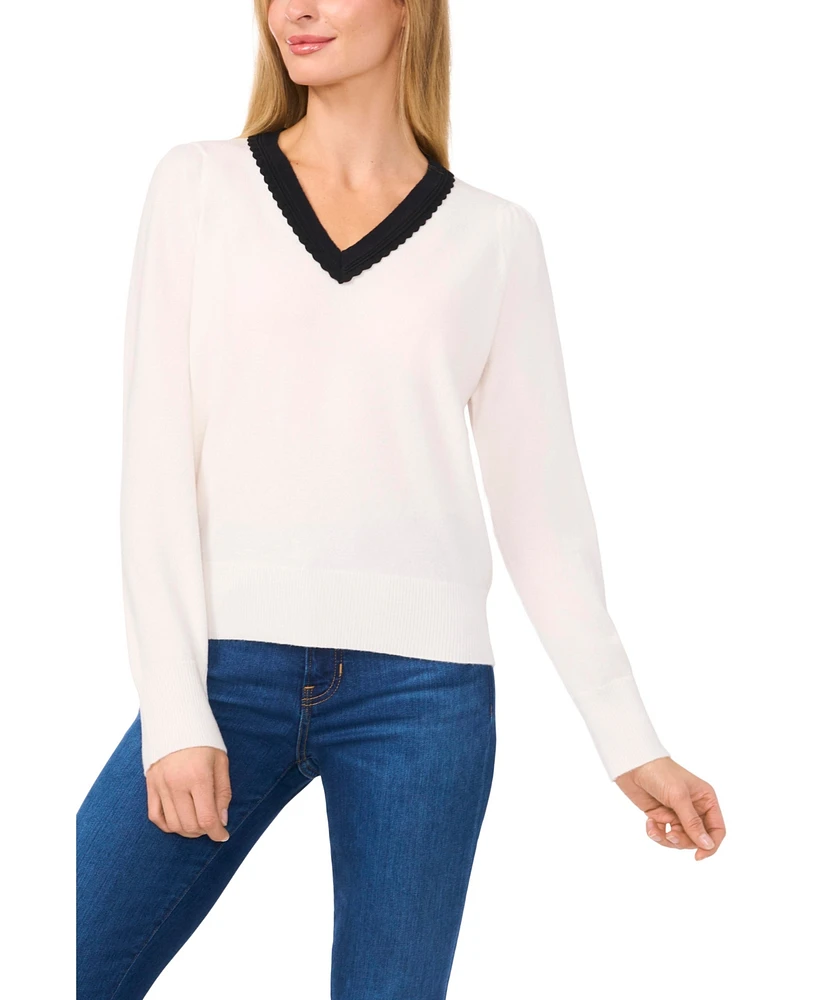 CeCe Women's Contrast Collar V-Neck Sweater