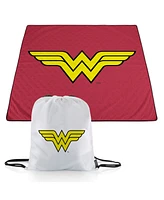 Oniva Dc Comics Wonder Woman Impresa Picnic Blanket, 60" x 50"