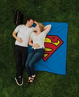 Oniva Dc Comics Superman Impresa Picnic Blanket, 60" x 50"