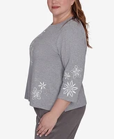 Alfred Dunner Plus Copenhagen Diagonal Flower Embroidered Crew Neck Top