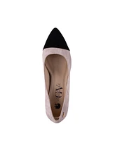 Gloria Vanderbilt Women's Brigitte Slip On Pumps