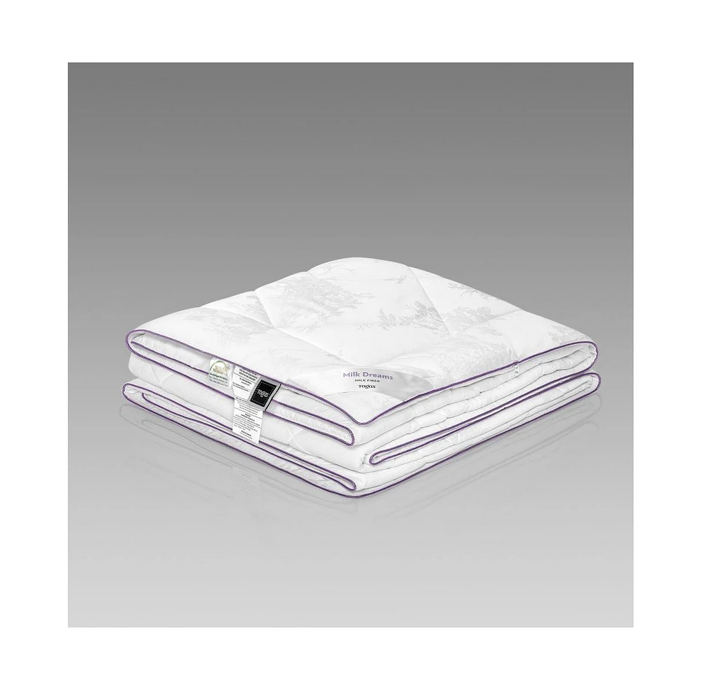 Togas Milk Dreams comforter Queen white