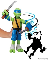 Teenage Mutant Ninja Turtles Giant Roll N Punch Leonardo Action Figure toy