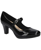 Easy Street Women's Zest Buckle Platform Pumps