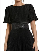Mac Duggal Women's Pleated Shimmering Georgette Flutter Sleeve Gown
