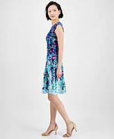 Connected Women's Floral Round-Neck Sleeveless Dress