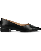 Journee Collection Women's Carmin Pointed Toe Flats