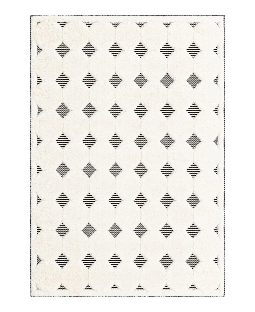 Bayshore Home Textured Tones Diamonds 4'1"x6'1" Area Rug