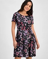 Connected Petite Printed Short-Sleeve Fit & Flare Dress