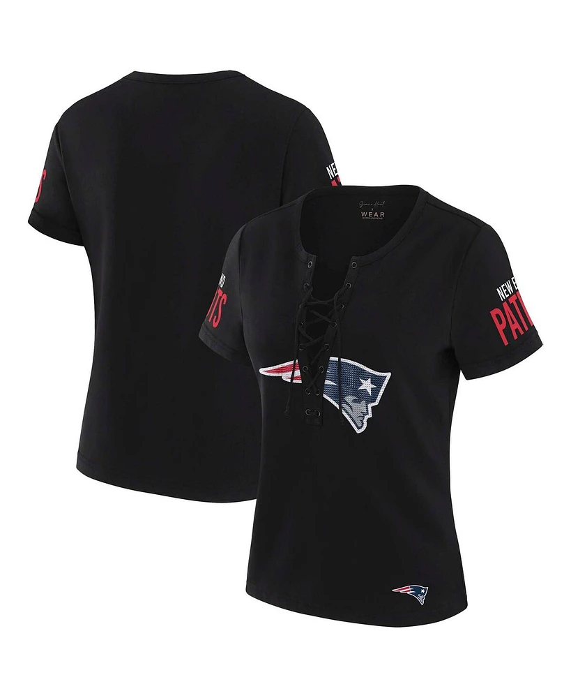 Wear by Erin Andrews x Gracie Hunt Women's Black New England Patriots Draft Me Lace-Up T-Shirt