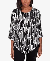 Alfred Dunner Women's Classic Vertical Geometric Top with Necklace