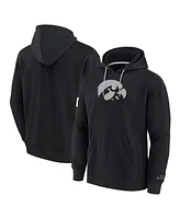 Fanatics Men's Black Iowa Hawkeyes Pace Pullover Hoodie