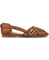 Journee Collection Women's Ekko Woven Round Toe Flats