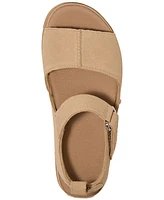Ugg Women's Goldenstar Platform Sandals
