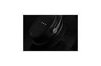 Beyerdynamic Dt 1770 Pro Closed Studio and Monitoring Headphones (Black) Bundle