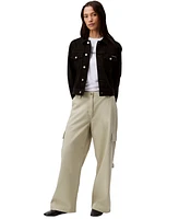 Calvin Klein Jeans Women's Classic Denim Trucker Jacket