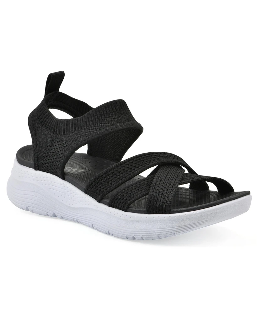 White Mountain Women's Charry Round Toe Flat Sandals