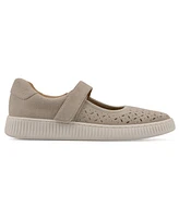 White Mountain Women's Doubles Round Toe Sneakers