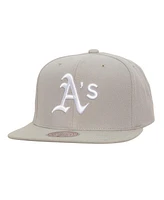 Mitchell & Ness Men's Gray Oakland Athletics Snapback Hat