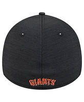 New Era Men's Black San Francisco Giants Tech 39THIRTY Flex Hat