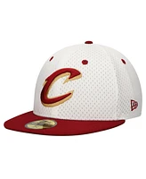 New Era Men's White/Wine Cleveland Cavaliers Throwback 2Tone 59FIFTY Fitted Hat