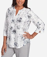 Alfred Dunner Women's Estate of Mind Monotone Floral Jacquard Top