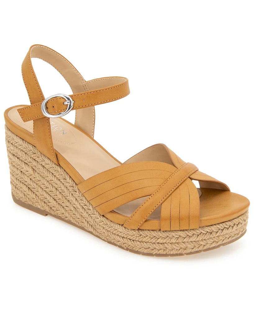 Kenneth Cole Reaction Women's Comi Almond Toe Wedge Sandals