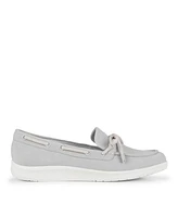 Baretraps Women's Venia Flat Boat Shoes