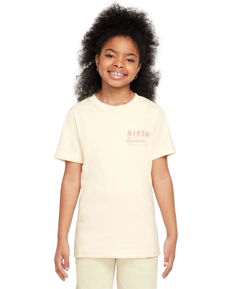 Nike Sportswear Big Kids Cotton Short-Sleeve Crewneck Graphic T-Shirt