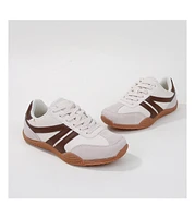 Larson Retro Lace-up Sneakers