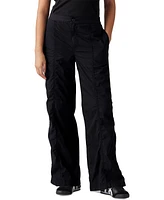 Levi's Women's Cotton Mid-Rise Baggy Parachute Pants