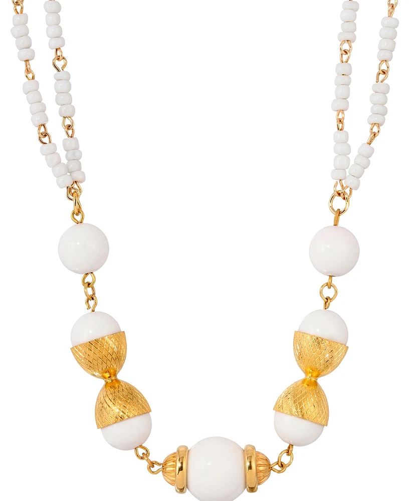 2028 White Acrylic Bead Necklace