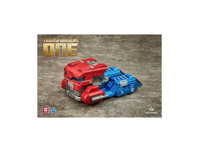 Optimus Prime Truck Mode Statue | Transformers: One | Way Studios