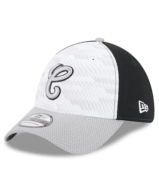 New Era Men's /Gray Chicago White Sox 2025 Mlb Clubhouse 39THIRTY Flex Hat