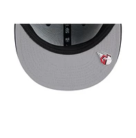 New Era Men's Navy Cleveland Guardians 2025 Mlb Clubhouse 59FIFTY Fitted Hat