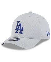 New Era Men's Gray Los Angeles Dodgers 2025 Mlb Clubhouse 9FORTY M-Crown Adjustable Hat