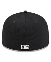 New Era Men's Black York Yankees 2025 Mlb Clubhouse Low Profile 59FIFTY Fitted Hat